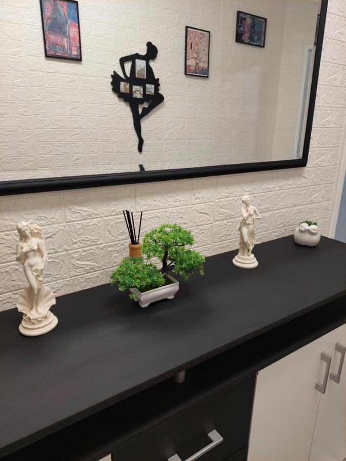 Apartament Nb Royal *